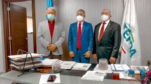 INDOCAFE entrega recursos cafetaleros a UTEPDA