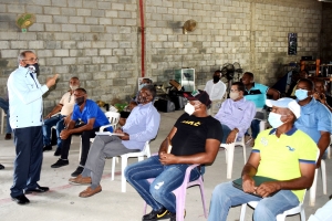 Caficultores expresan respaldo al trabajo que est&aacute; realizando el Director Ejecutivo de INDOCAFE