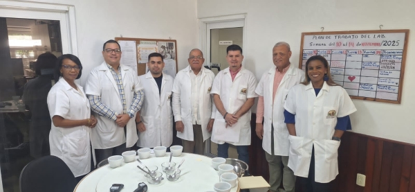 INDOCAFE Capacita a su Panel de Catadores en el Nuevo Protocolo de Evaluación Sensorial de la SCA con Apoyo del IHCAFE y la FAO