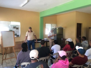 INDOCAFE y UTESUR realizan jornada educativa a estudiantes de la Facultad de Agronom&iacute;a