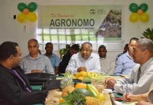 Director CODOCAFE eval&uacute;a  avances metas programadas per&iacute;odo 2012-2017